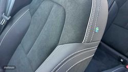 Volvo XC40 XC40 Plus, B3 Mild hybrid, Gasolina, Dark - Miniatura 32
