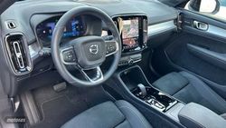 Volvo XC40 XC40 Plus, B3 Mild hybrid, Gasolina, Dark - Miniatura 5