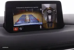 Mazda 121 2.2 SKYACTIV-D EVOLUTION 150CV 4X2 5P # NAVI,PARKTRONIC,CAMARA 360, - Miniatura 16