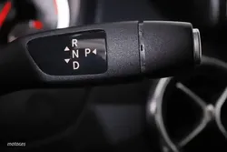 Mercedes Clase A A250 URBAN 7G-DCT AUTO 211CV 5P # CUERO,LEVAS EN VOLANTE - Miniatura 17