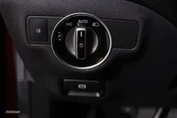 Mercedes Clase A A250 URBAN 7G-DCT AUTO 211CV 5P # CUERO,LEVAS EN VOLANTE - Miniatura 21