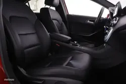 Mercedes Clase A A250 URBAN 7G-DCT AUTO 211CV 5P # CUERO,LEVAS EN VOLANTE - Miniatura 23