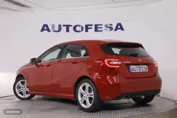 Mercedes Clase A A250 URBAN 7G-DCT AUTO 211CV 5P # CUERO,LEVAS EN VOLANTE - Miniatura 7