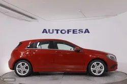 Mercedes Clase A A250 URBAN 7G-DCT AUTO 211CV 5P # CUERO,LEVAS EN VOLANTE - Miniatura 8
