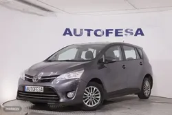 Toyota Verso 1.6 D-4D 112CV FAP DESIGN 5 PLAZAS 5P # NAVI,CAMARA TRASERA - Miniatura 1