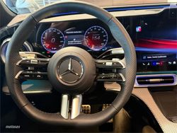Mercedes Clase C 400 4MATIC eléctrico - Miniatura 3