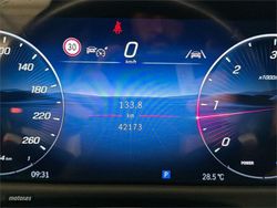 Mercedes Clase E 220 d - Miniatura 28