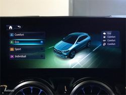 Mercedes Clase GLA 200 D - Miniatura 18