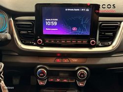 Kia Stonic 1.0 T-GDi MHEV 100CV Drive - Miniatura 12