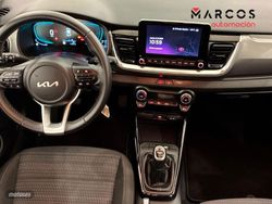 Kia Stonic 1.0 T-GDi MHEV 100CV Drive - Miniatura 8