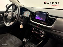 Kia Stonic 1.0 T-GDi MHEV 100CV Drive - Miniatura 17