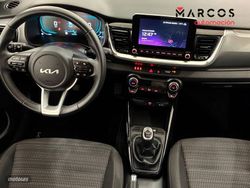 Kia Stonic 1.0 T-GDi MHEV 100CV Drive - Miniatura 8