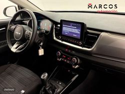 Kia Stonic 1.0 T-GDi MHEV 100CV Drive - Miniatura 17