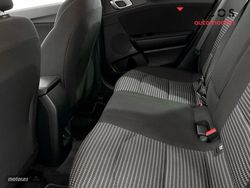 Kia XCeed 1.0 T-GDi Drive 100CV - Miniatura 10