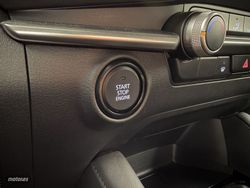 Mazda Mazda3 2.0 e-SKYACTIV-G 90KW PRIME-LINE - Miniatura 25