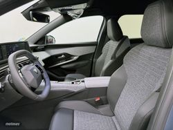 Peugeot 5008 Hybrid 1.2 107KW Allure eDCS6 - Miniatura 12