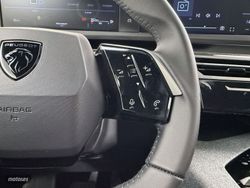 Peugeot 5008 Hybrid 1.2 107KW Allure eDCS6 - Miniatura 19