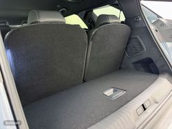 Peugeot 5008 Hybrid 1.2 107KW Allure eDCS6 - Miniatura 35