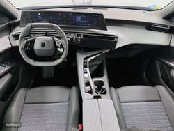 Peugeot 5008 Hybrid 1.2 107KW Allure eDCS6 - Miniatura 9