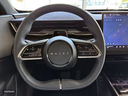 Mazda CX-6e EV 190 kW (258 CV) AT RWD Takumi - Miniatura 15