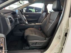 Nissan X Trail X-Trail 5pl 1.5 e-POWER 152kW 4x2 AT Adventure - Miniatura 12