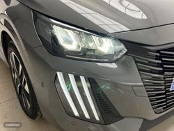 Peugeot 208 Allure HYBRID 100 eDCS6 - Miniatura 17