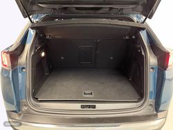 Peugeot 3008 Plug-in Hybrid 180 e-EAT8 Allure Pack - Miniatura 14