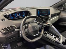 Peugeot 3008 Plug-in Hybrid 180 e-EAT8 Allure Pack - Miniatura 16