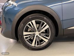 Peugeot 3008 Plug-in Hybrid 180 e-EAT8 Allure Pack - Miniatura 9