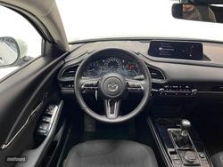Mazda CX-30 2.5L e-SKYACTIV G MHEV 103kW (140CV) 6MT FWD Centre-line - Miniatura 13