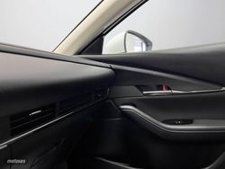 Mazda CX-30 2.5L e-SKYACTIV G MHEV 103kW (140CV) 6MT FWD Centre-line - Miniatura 22