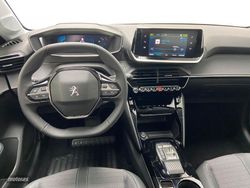Peugeot e-208 Allure Eléctrico 136 (100 Kw) - Miniatura 11