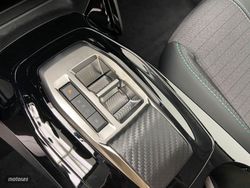 Peugeot e-208 Allure Eléctrico 136 (100 Kw) - Miniatura 16