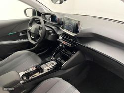 Peugeot e-208 Allure Eléctrico 136 (100 Kw) - Miniatura 20