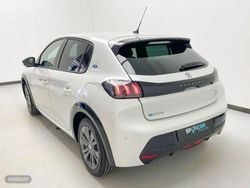 Peugeot e-208 Allure Eléctrico 136 (100 Kw) - Miniatura 8
