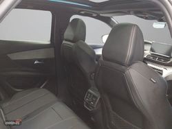 Peugeot 3008 Plug-in Hybrid 300 e-EAT8 GT - Miniatura 10