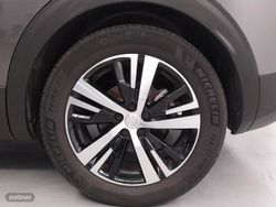 Peugeot 3008 Plug-in Hybrid 300 e-EAT8 GT - Miniatura 14