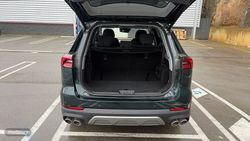 EBRO S800 1.6 TGDI LUXURY DCT 147 5P 7 Plazas - Miniatura 9