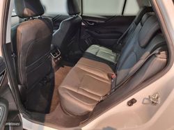 Subaru Outback 2.5i Touring - Miniatura 10
