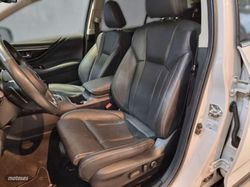 Subaru Outback 2.5i Touring - Miniatura 19