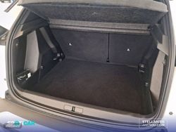 Peugeot 2008 Puretech 130 S&S BVM6 Allure - Miniatura 6