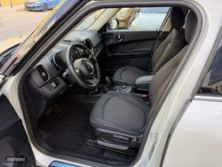 Mini Countryman Cooper D 2.0 150cv - Miniatura 18