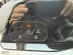 Volkswagen Golf 2.0 TDI 115cv Variant - Miniatura 26