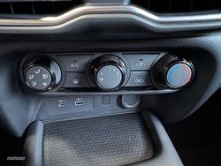 Nissan Juke 1.0 DIGT 114CV Acenta - Miniatura 14