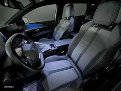 Peugeot 5008 1.2 130CV Allure Pack 5+2 - Miniatura 12
