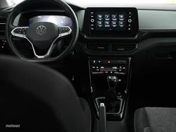 Volkswagen T-Cross 1.0 TSI 95CV Life - Miniatura 9