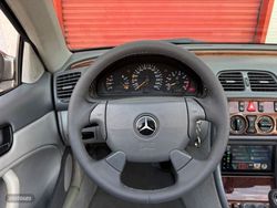 Mercedes Clase CLK 230 K ELEGANCE - Miniatura 5