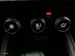 Renault Clio Techno E-Tech full hybrid 145 (103kw) - Miniatura 13