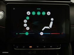 MG ZS 1.0T Luxury - Miniatura 14