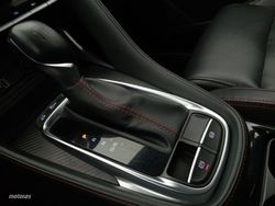MG ZS 1.0T Luxury - Miniatura 15